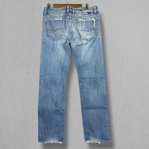Diesel Viker Jeans‎ Mens 32x32 Light Wash Straight Leg Thrashed Fits 32x34 008AT - Picture 7 of 16